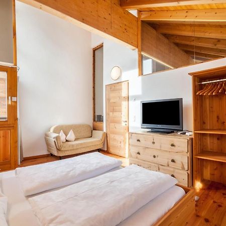Ferienwohnung Burgeis エクステリア 写真