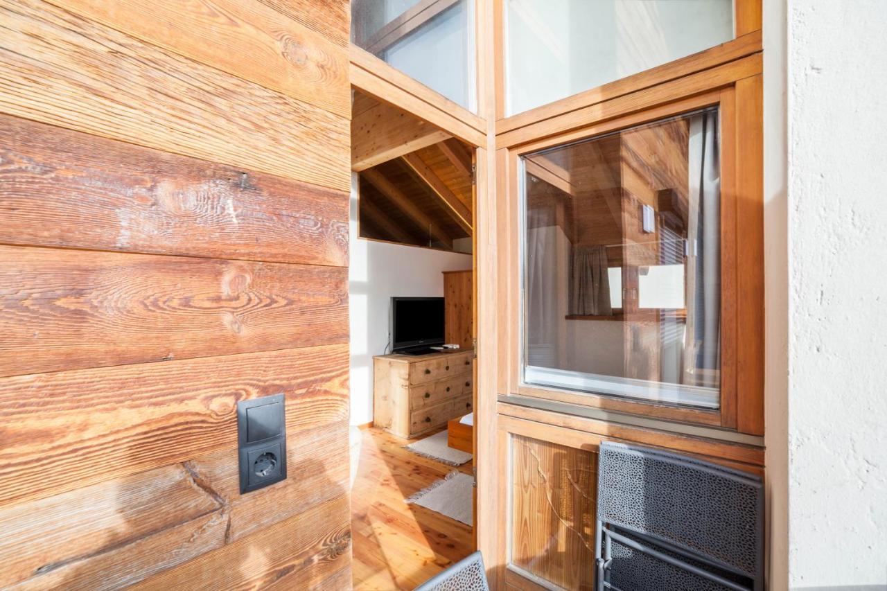 Ferienwohnung Burgeis エクステリア 写真